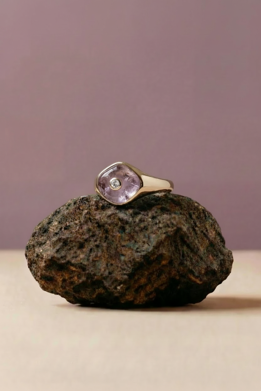 Violet Stone Signet Ring Rose Gold - Rock Editorial