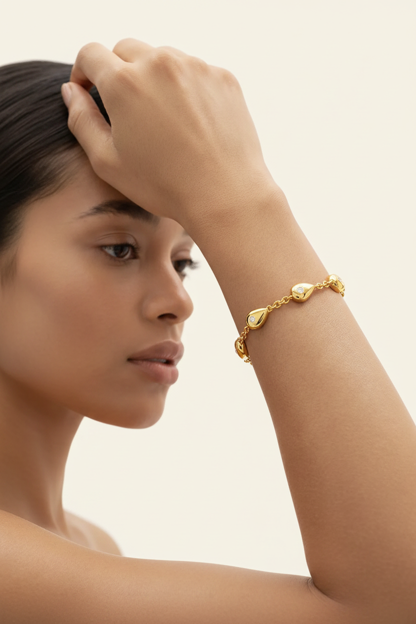 Aurora Dew Bracelet - Gold - Model Profile