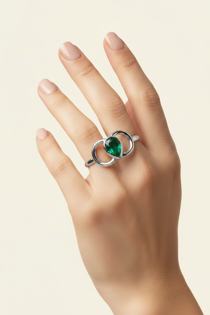 Verdant Wing Stone Ring - Silver - Hand Model Wear