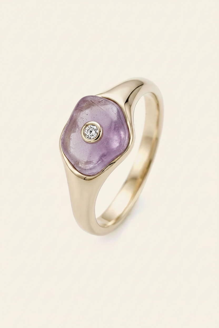 Violet Stone Signet Ring Gold - 3/4 Angle