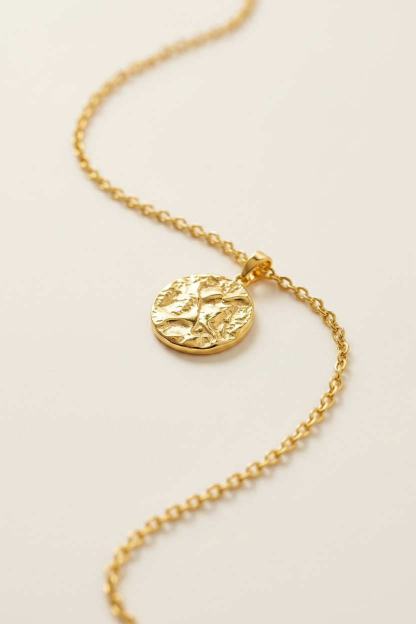 Lumière Medallion Pendant Necklace – Gold, flat lay