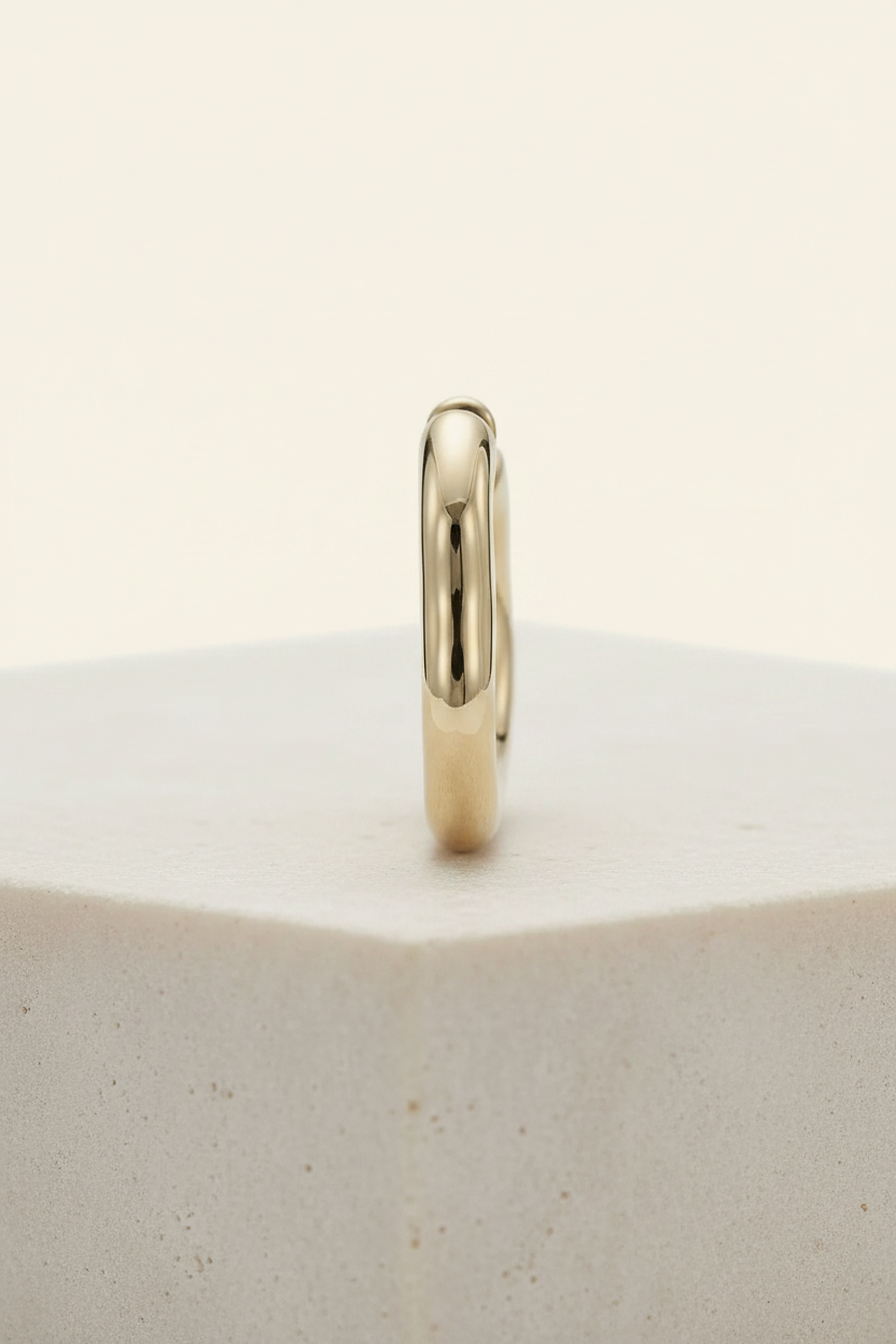 Ondine Sculptural Hoops - Gold - Macro Close-up