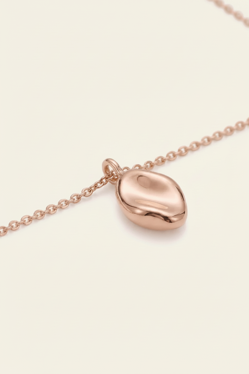 Pebble Pendant Necklace - Rose Gold - Chain Detail