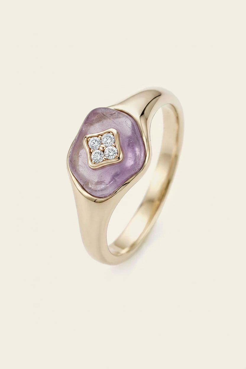 Violet Stone Signet Ring Rose Gold - 3/4 Angle